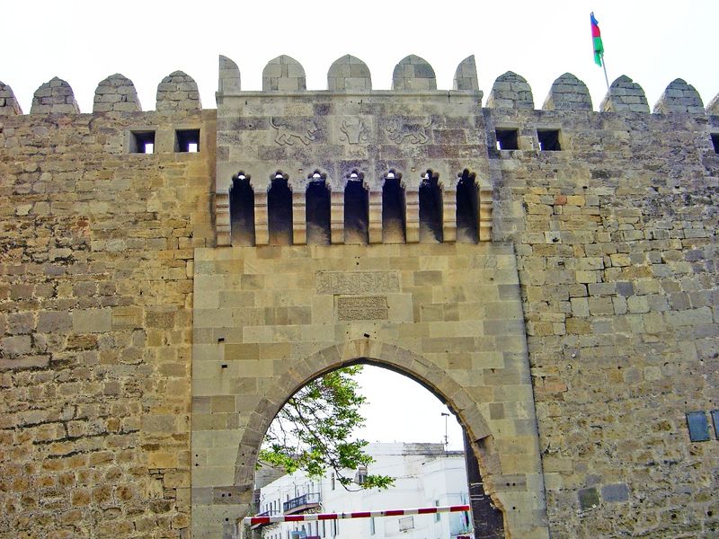 Gosha gala Gates (Twin Gates of the "Old City" fortress)‎