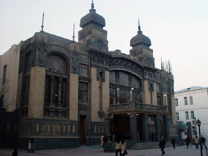 The Azerbaijan State Opera and Ballet Theatre‎