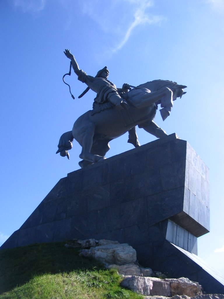 Ufa city, the monument of Salavat Yulayev - national hero of Bashkortostan ‎